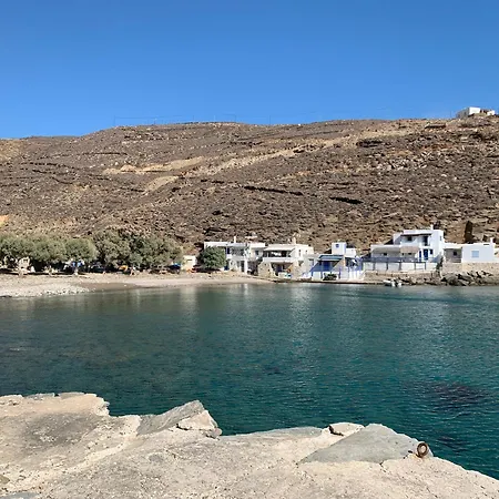 בית נופש Vathi Balcon Tinos *